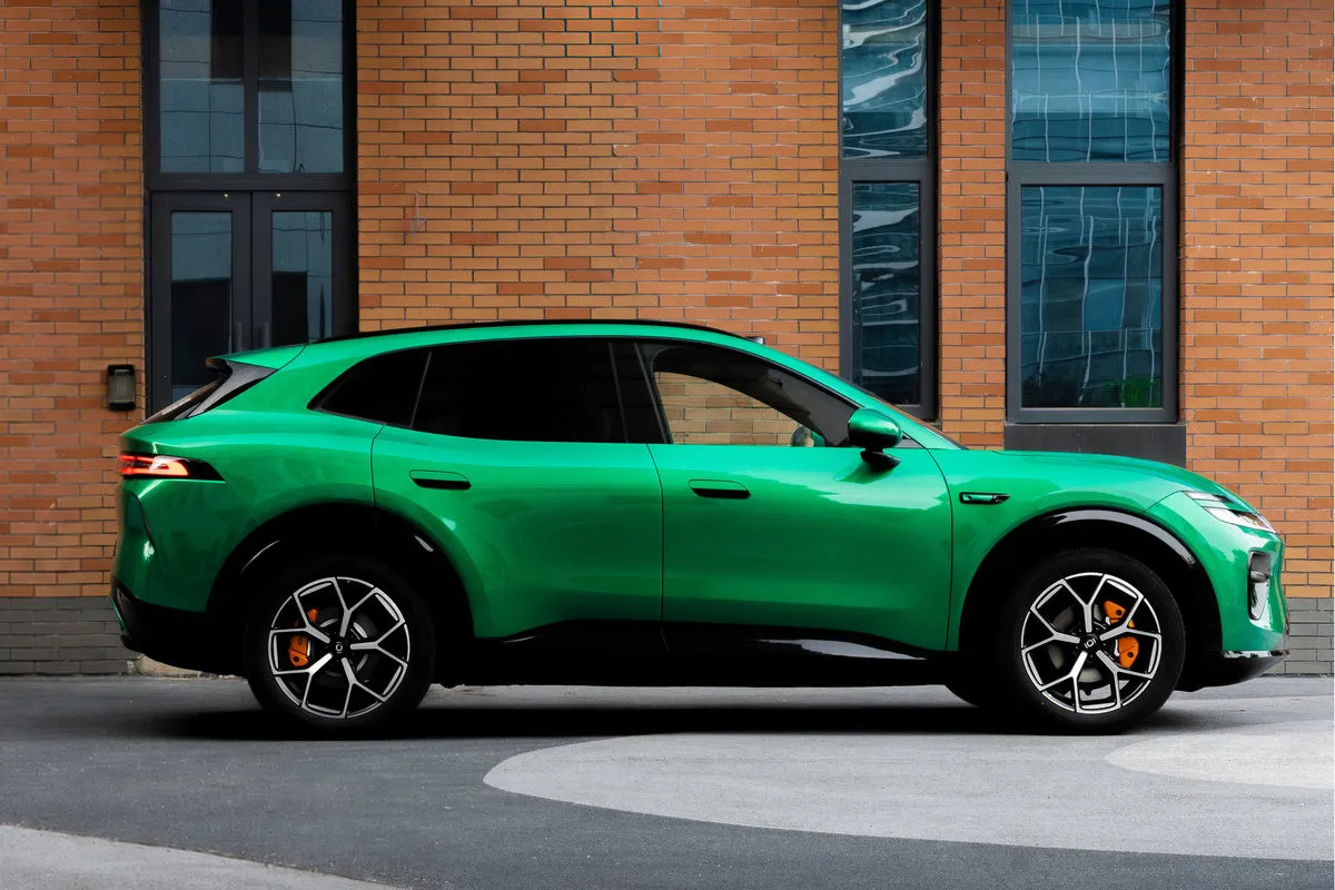 Changan Qiyuan Q06 · 2026 — фото автомобиля