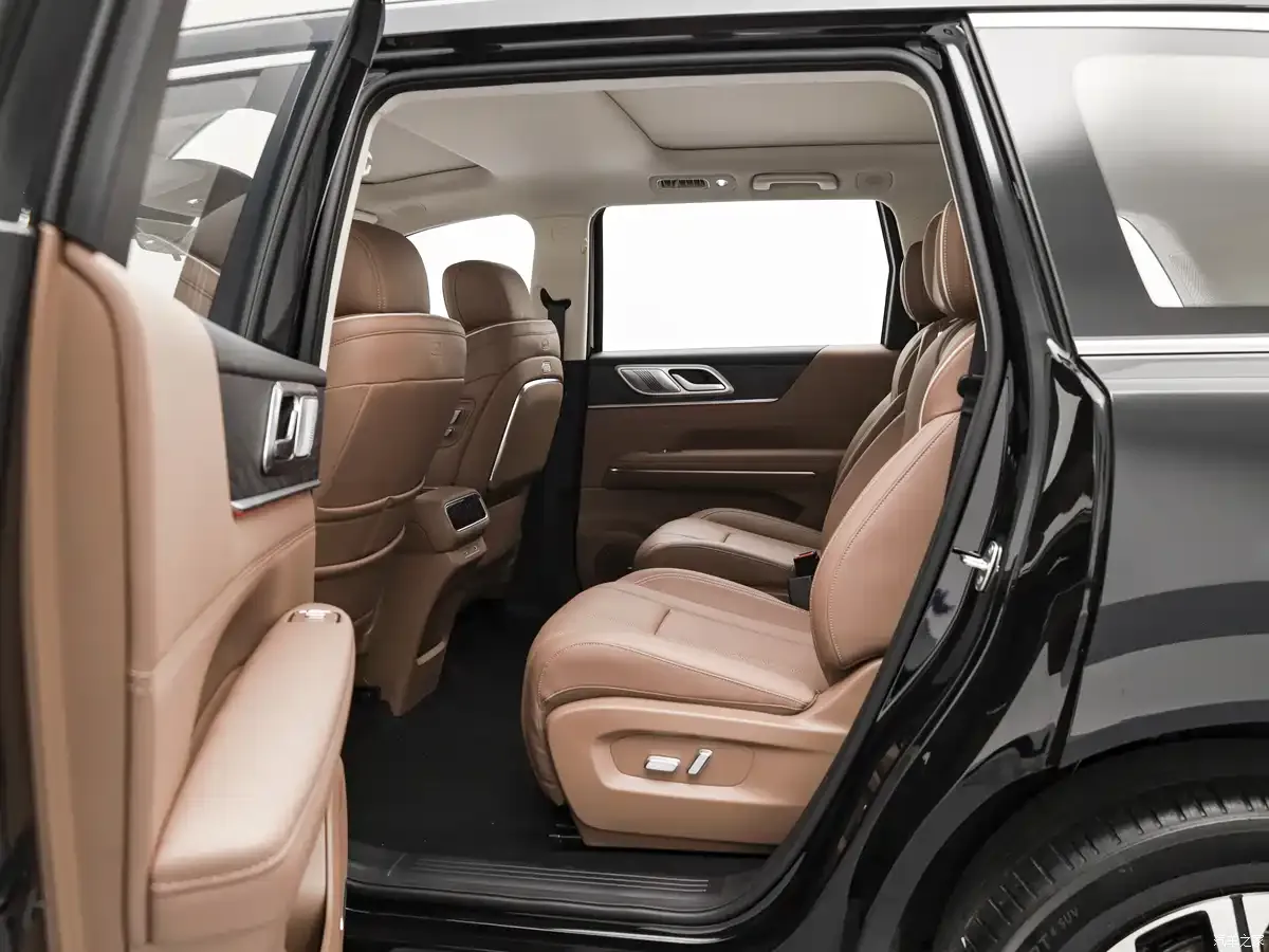 Wuling Starlight L · 2026 — фото автомобиля