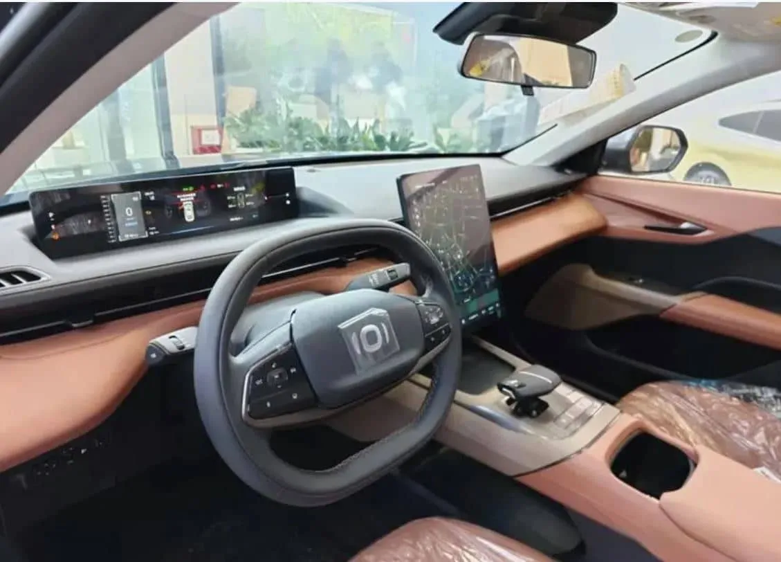 Changan Qiyuan A05 · I Рестайлинг — фото автомобиля