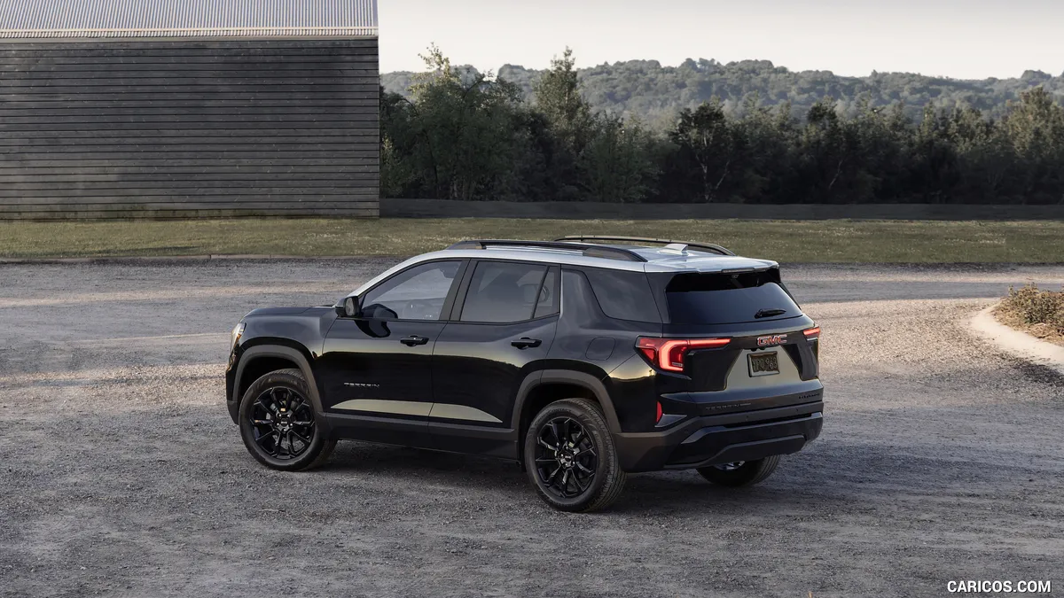GMC Terrain · III — фото автомобиля