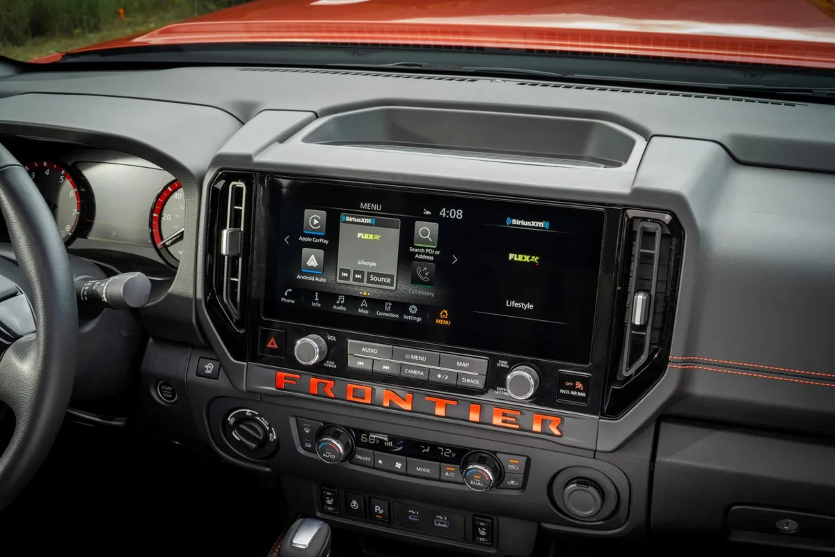 Nissan Frontier · III Рестайлинг — фото автомобиля