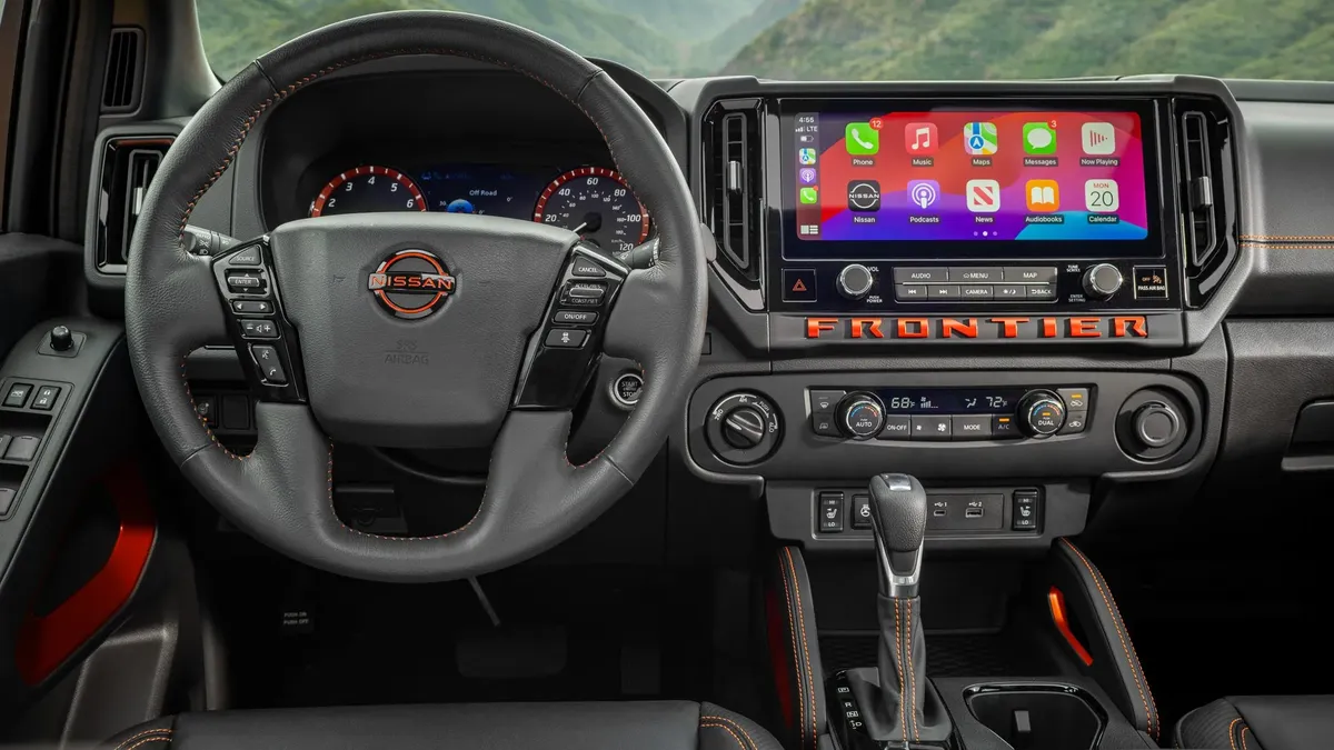 Nissan Frontier · III Рестайлинг — фото автомобиля