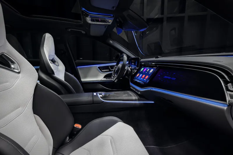Mercedes-Benz E-Класс AMG · VI (W214) — фото автомобиля