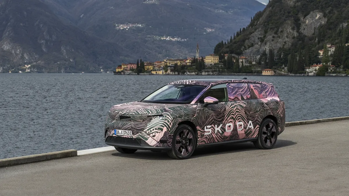 Škoda Peaq · 2026 — фото автомобиля
