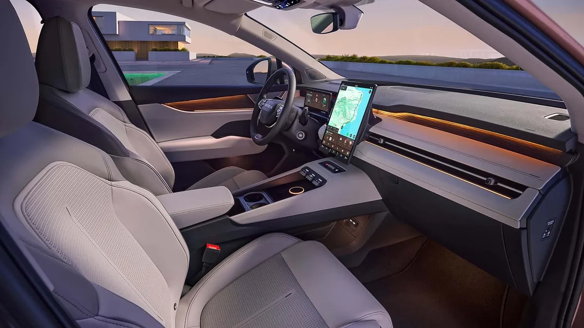 Škoda Peaq · 2026 — фото автомобиля