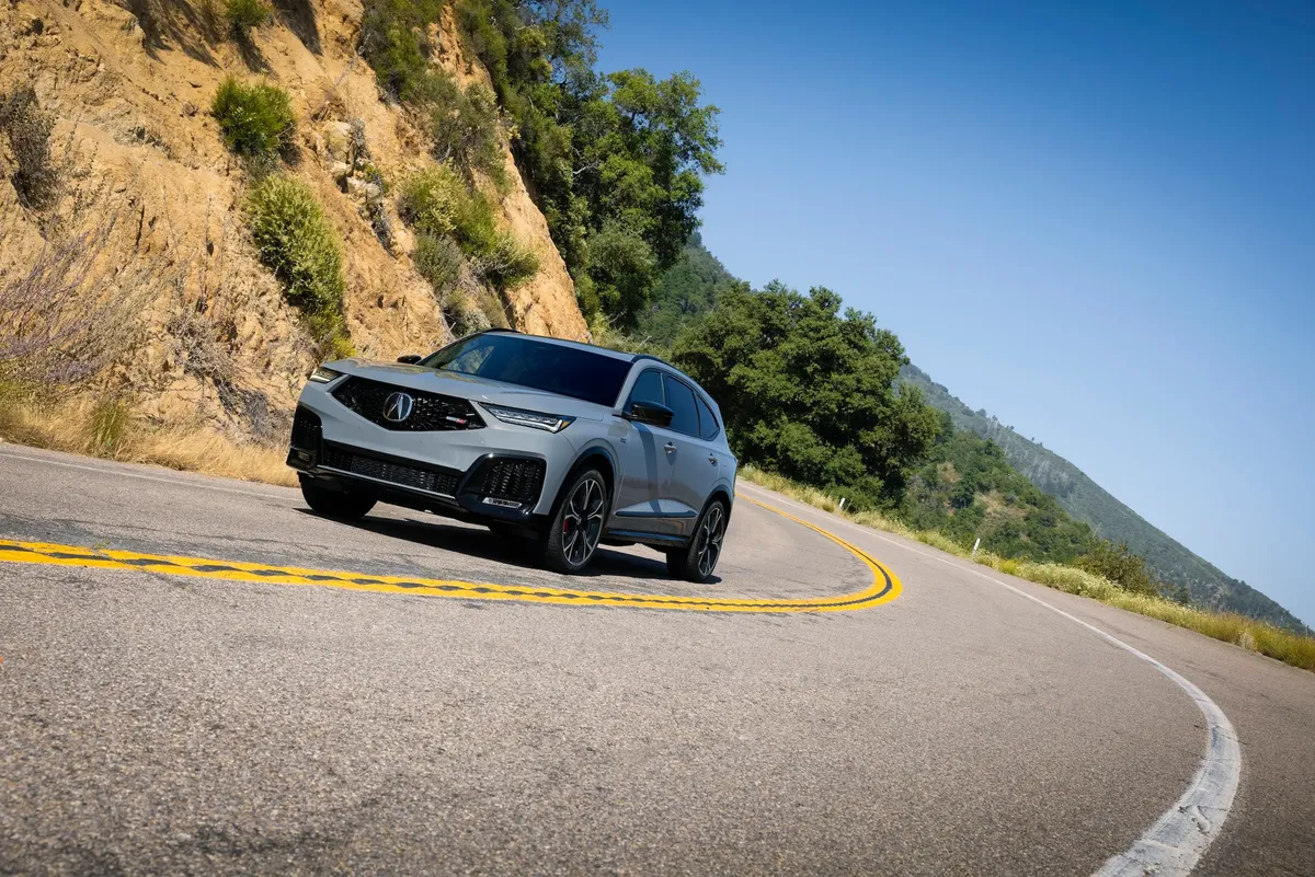 Acura MDX · IV Рестайлинг — фото автомобиля