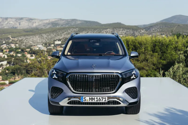 Mercedes-Benz Maybach GLS · I Рестайлинг 2 — фото автомобиля