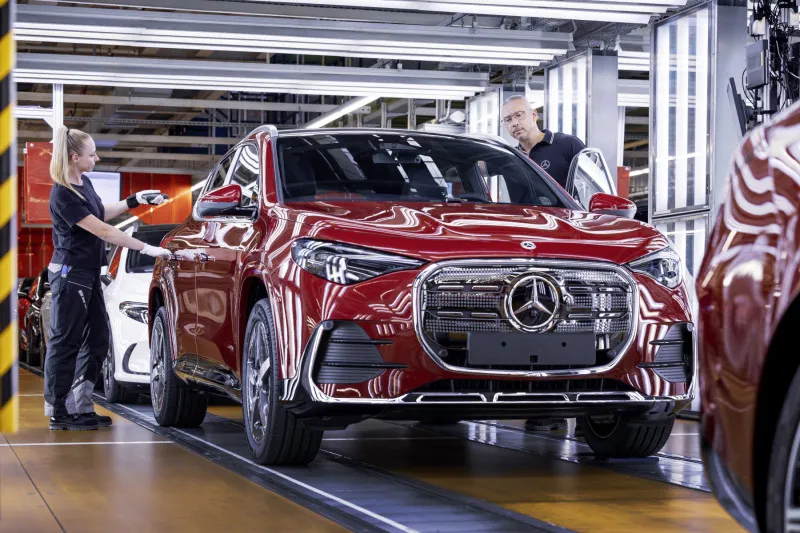 Mercedes-Benz GLA · III (H244, H248) — фото автомобиля